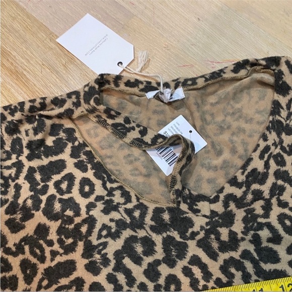 LNA torn effect animal leopard print sweater NEW - Picture 3 of 6